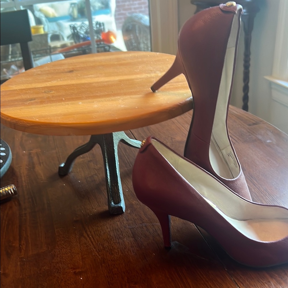 MICHAEL Michael Kors Red Suede Heels with Elegant Trim